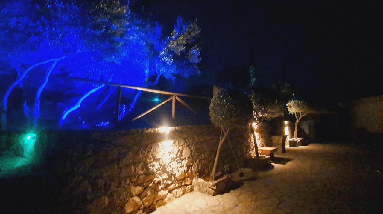 הוילה סקופלו Palma Dello Zingaro מראה חיצוני תמונה